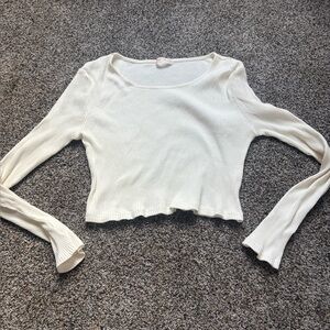 Elegant White Ribbed Women's Top long sleeve crop top tee size large